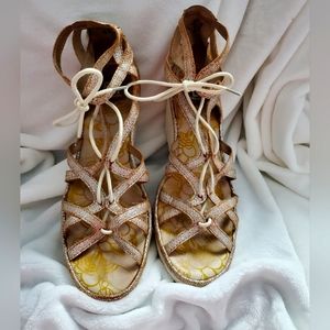 FLY LONDON Wedge Sandals